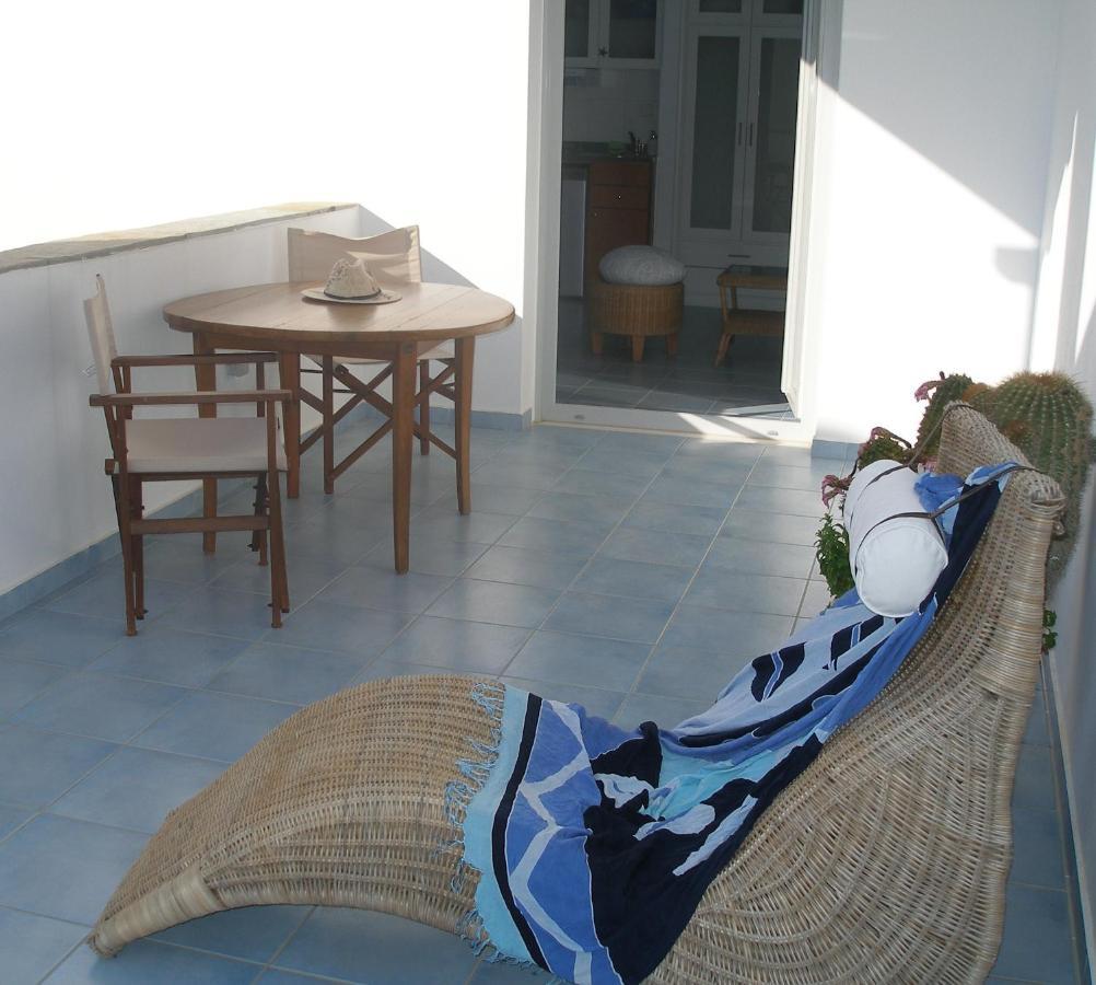 Inaxos Studios, Viewing Apollo Temple. Naxos City 外观 照片